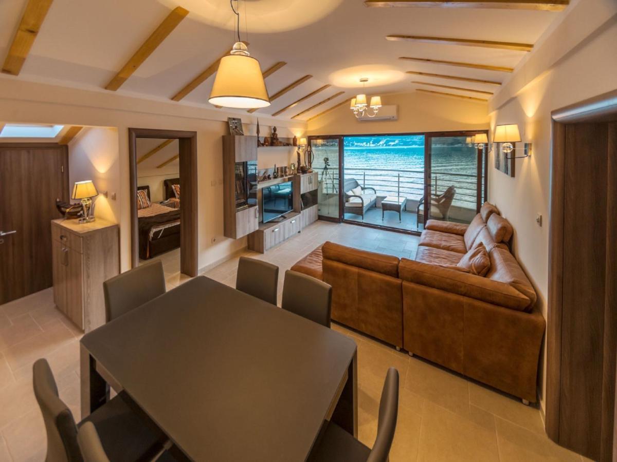 Apartments Twins Херцег-Нови Номер фото