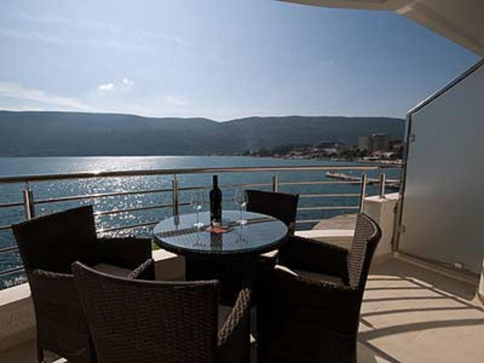 Apartments Twins Херцег-Нови Номер фото