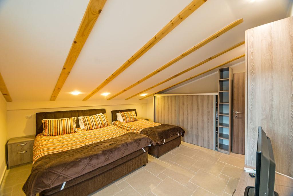 Apartments Twins Херцег-Нови Номер фото